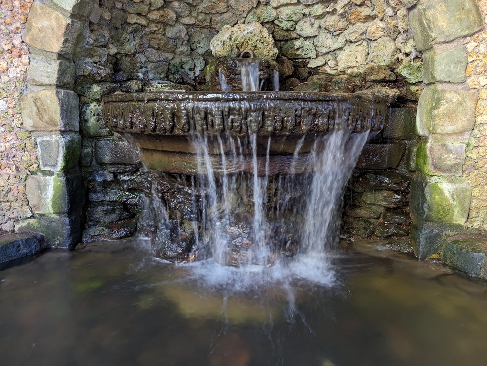 PXL_20230924_113332984.LONG_EXPOSURE-01.COVER.jpg
