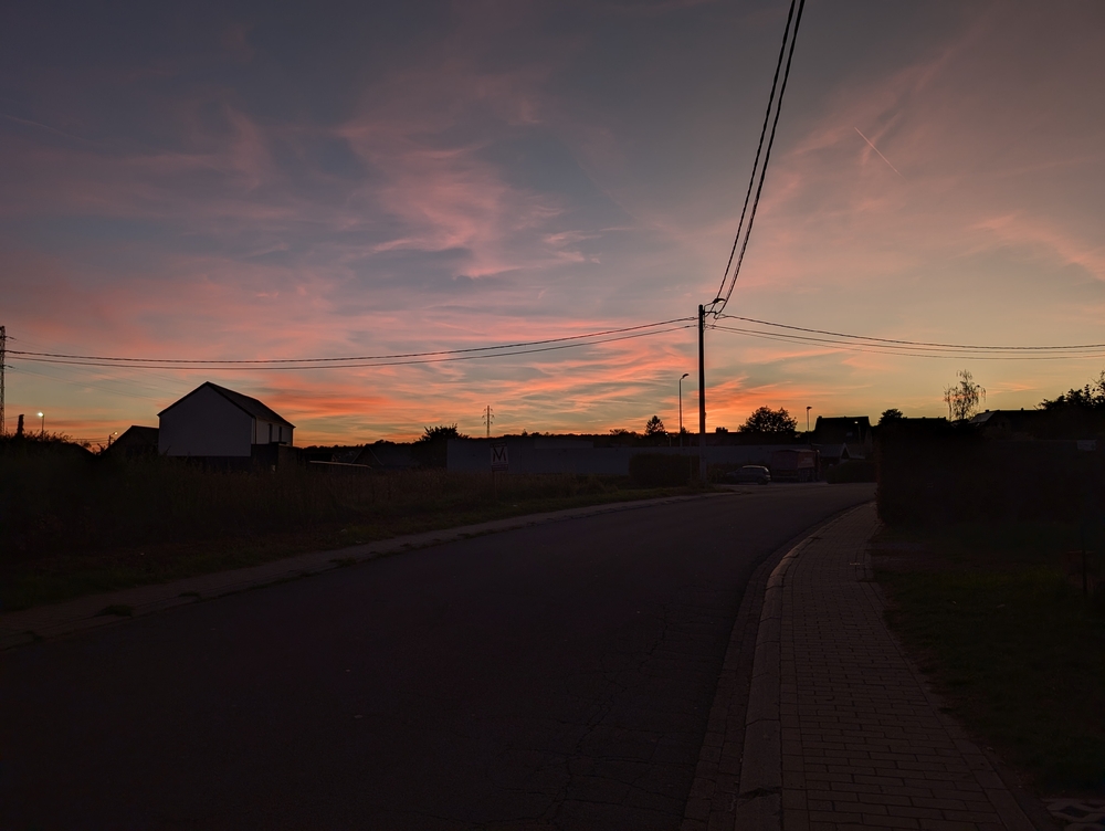 PXL_20261005_173047688.thumb.jpg.c24fe9f72a9789983144788320ebec51.jpg